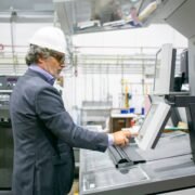 Trabajador de Producción (Fábrica de Tecnologia)